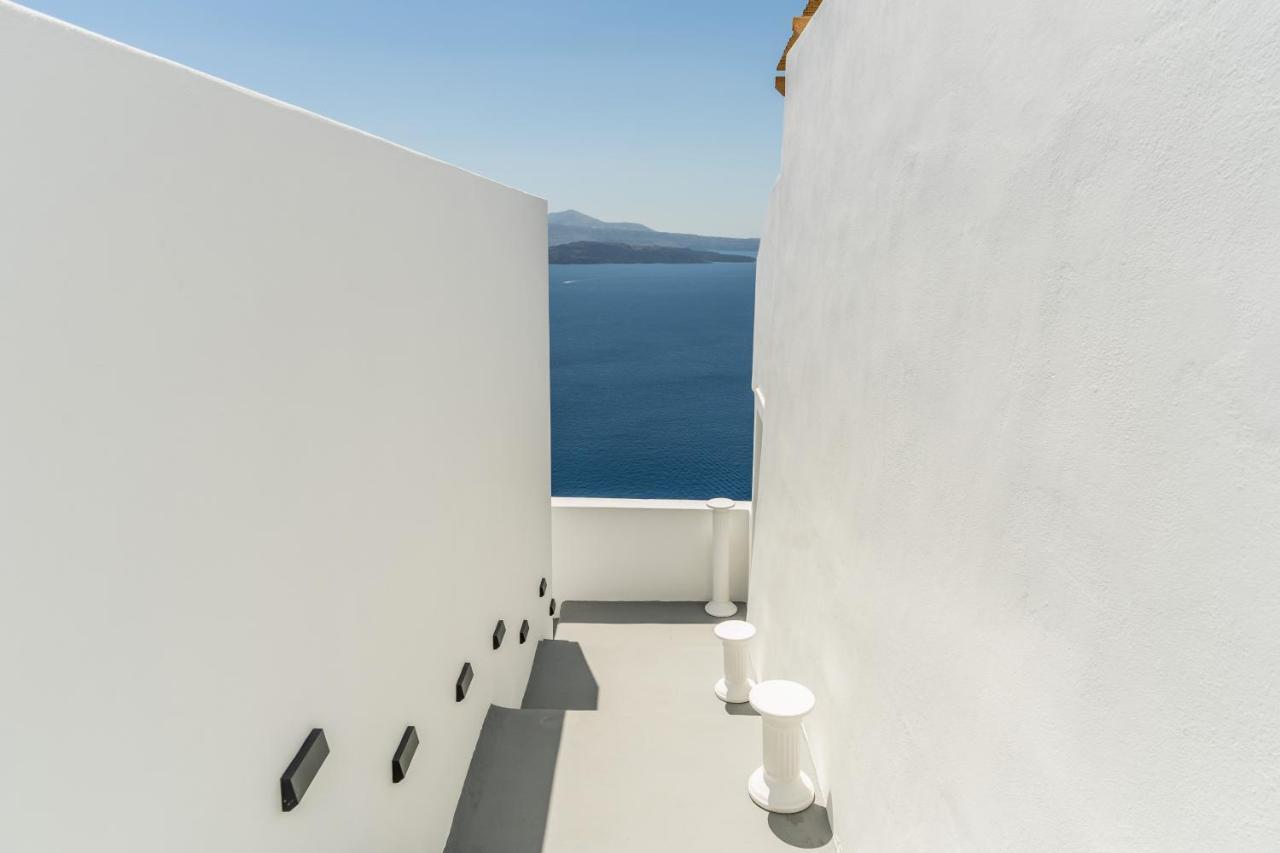 Evanthia Best View Thirassia Island Hotel Exterior foto